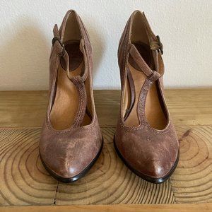 Frye Betty T-strap Brown Leather Heels, Size 7.5